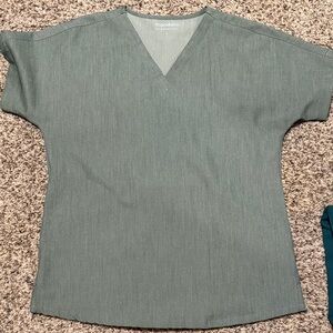 Mandala heather green scrub set